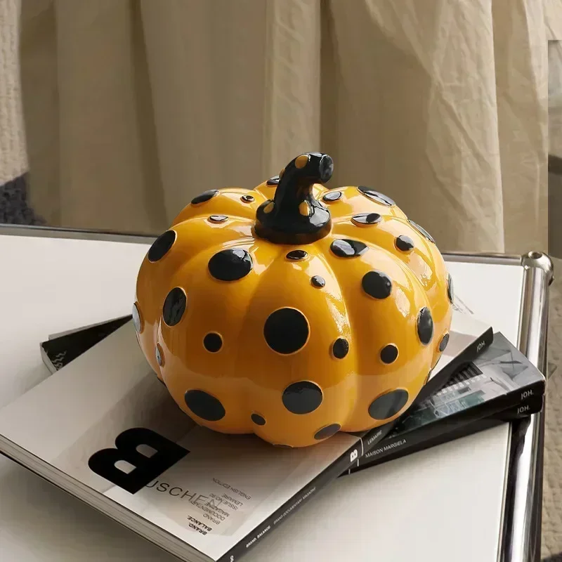 Modern Minimalist Polka Dot Pumpkin Creative Decoration Fruit Ornaments Home Decoration Personality Ornaments Garden Sculpture