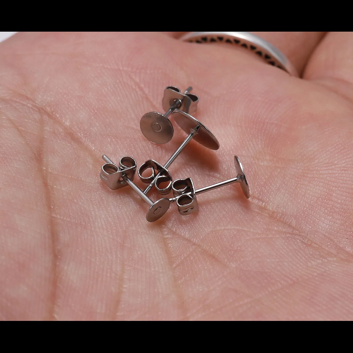 100pcs/lot Gold Stainless Steel Blank Post Earring Studs Base Pins With Earring Plug Findings Ear Back For DIY Jewelry Making