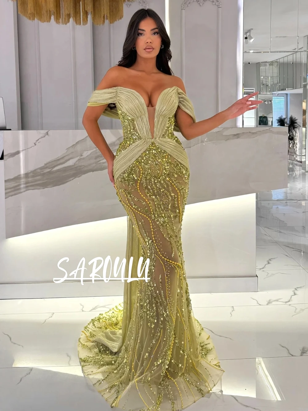 

Green Ruched Off Shoulder Evening Dress Sexy Illusion Mermaid Pearls Glitter Prom Gown Customized Delicate Formal Banquet Wear