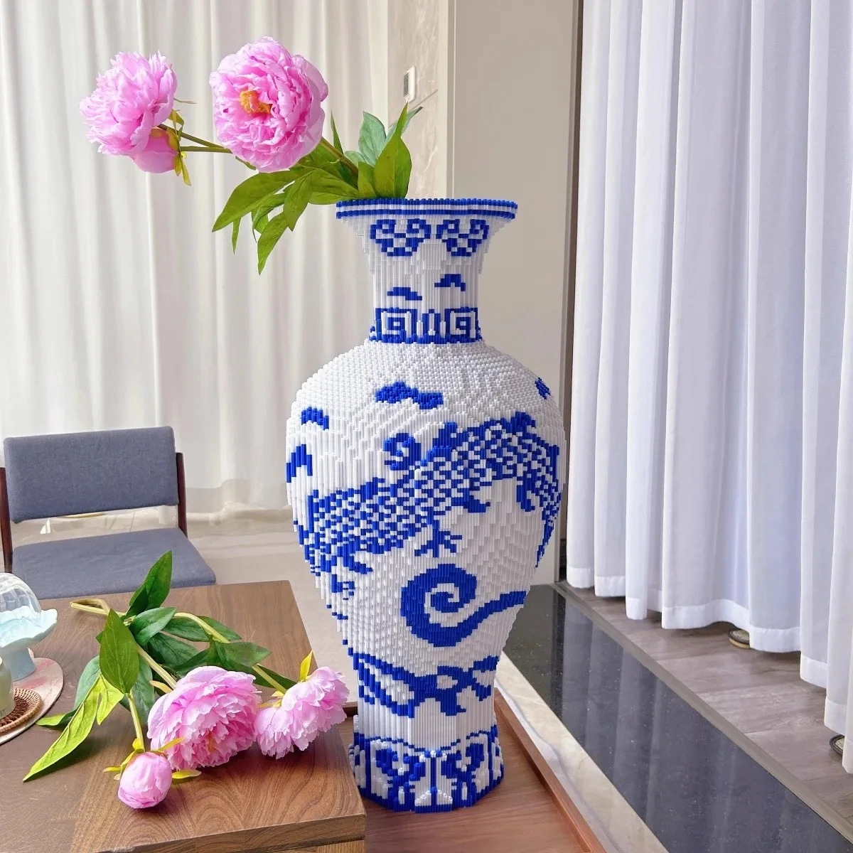 

Large Chinese Wind Dragon Pattern Blue and White Porcelain Vase Building Block High Difficulty Toy Girl Puzzle Gift Ornament