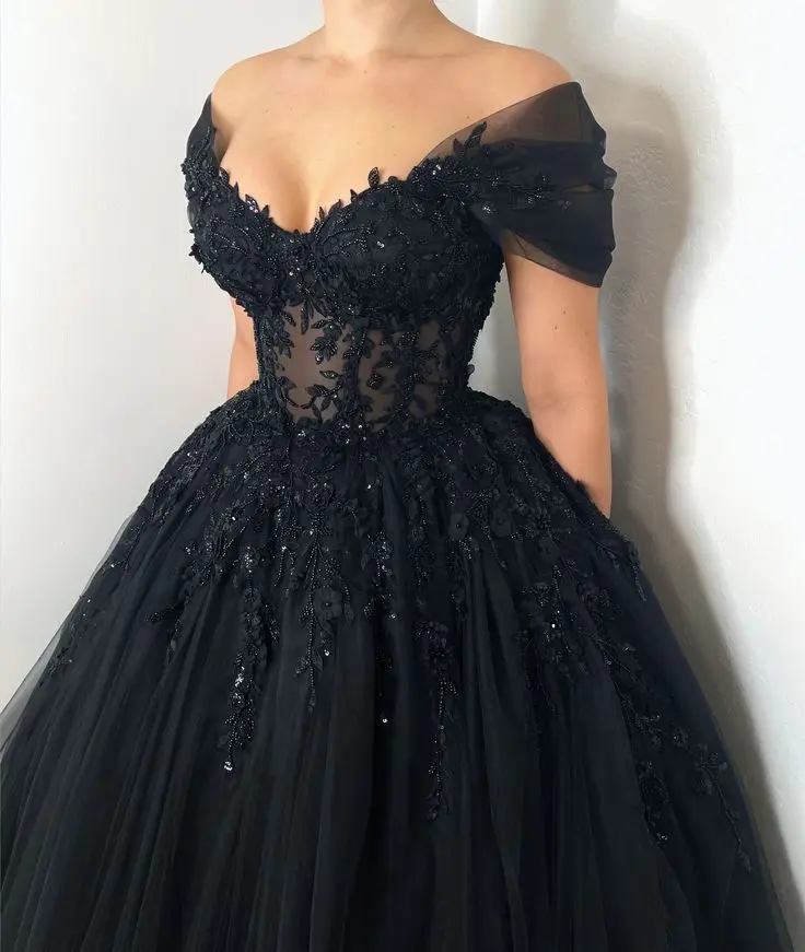 Black Evening Dress 2024 Beaded Lace Applique Off Shoulder V Neck Tulle Ball Gown Long Sweep Train Prom Gowns Elegant Woman