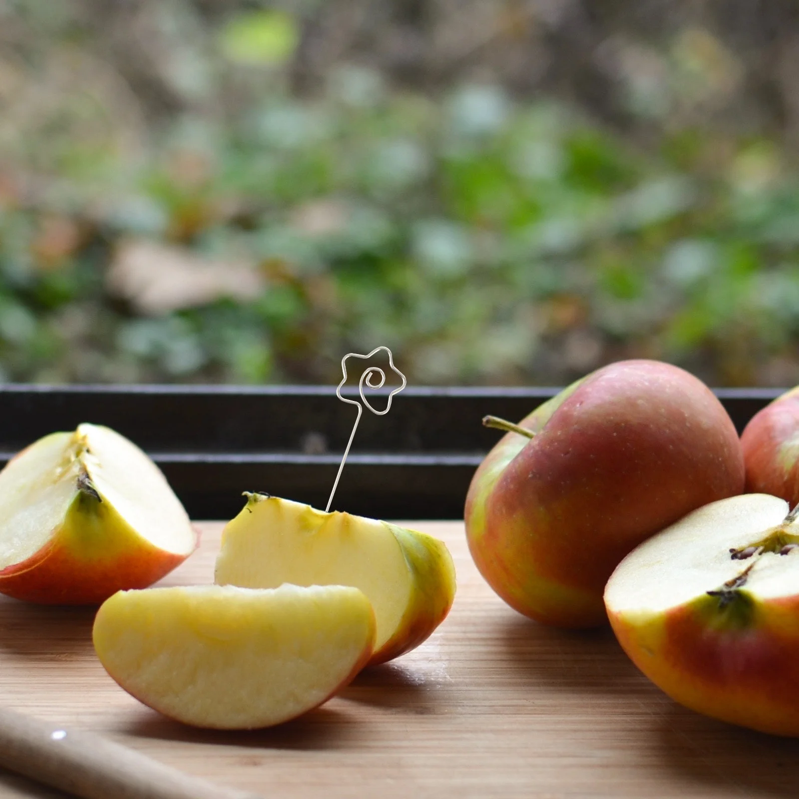 

15pcs Fruit Fork Stainless Steel Appetizer Fork Drinks Decor Salad Tableware Kitchen Gadget For Home Party Bar Restaurant Use