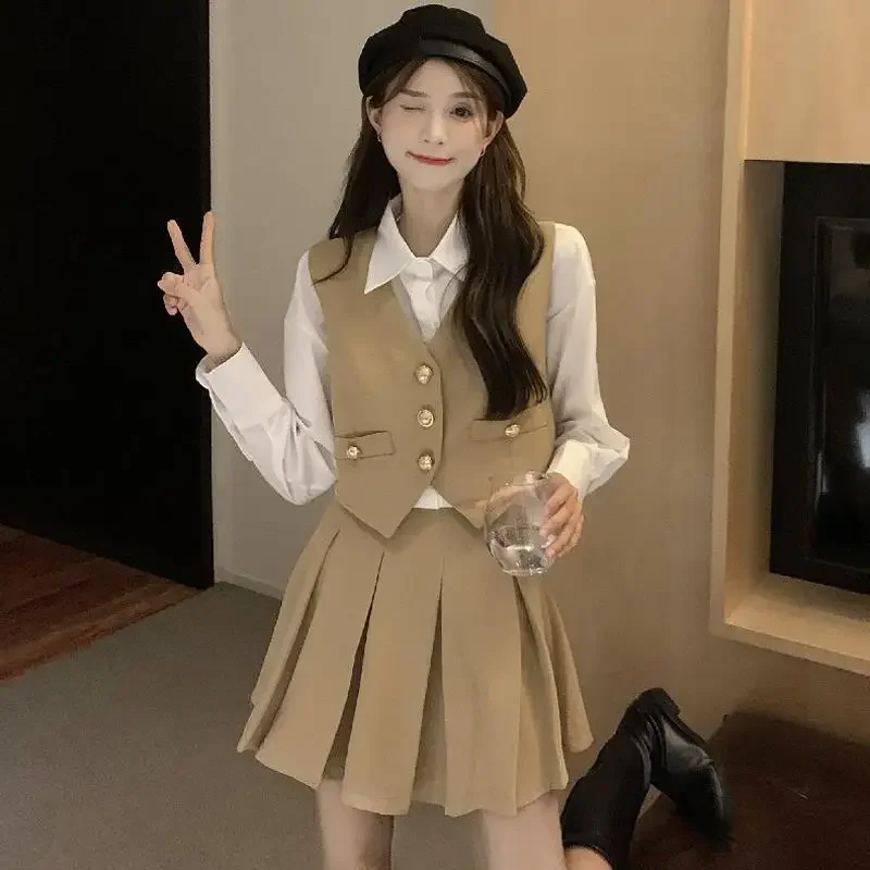 College Style Fashion Suit Spring and Autumn 2022 New Shirt Vest + Solid Color Pleated Skirt Women\'s Two Piece Suit