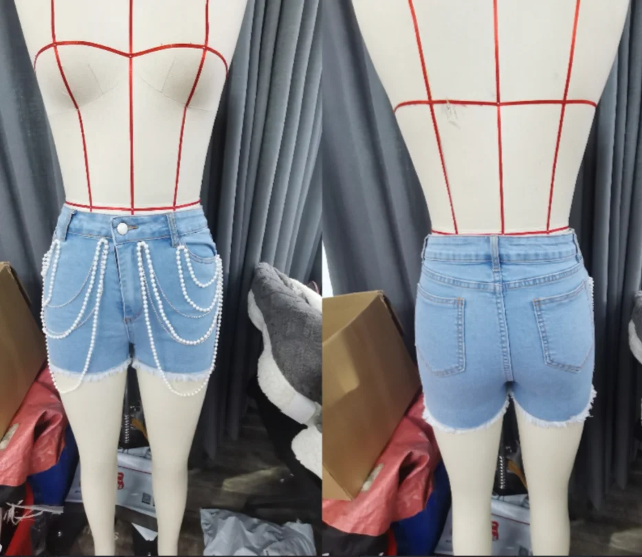 Pearl Rhinestone Chain Casual Denim Shorts Streetwear 2025 Summer Design New High Waist Shorts for Women