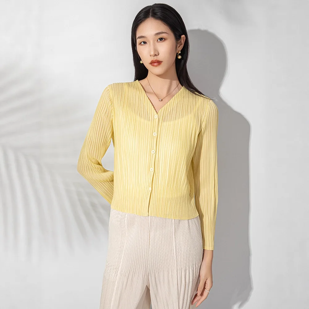 

Miyake Thin Coat Women's Long-sleeved Versatile 2025 New High-end Pleated Cardigan Top Women's Top