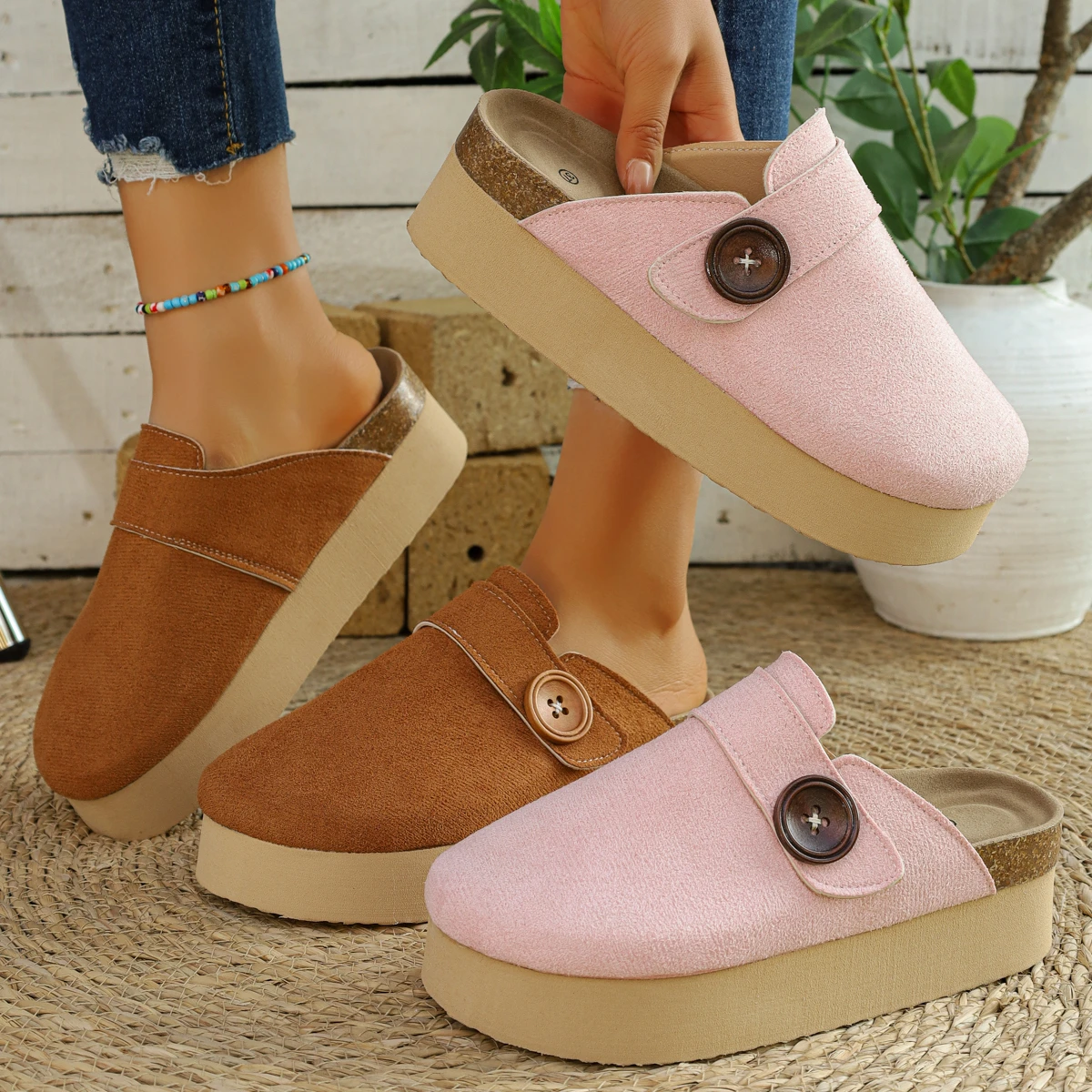 

Women Cork Slippers Fashion Mules Women Slippers Cork Clogs Retro Slip-on Flat Shoes Comfortable Beach Sandals Slide Women