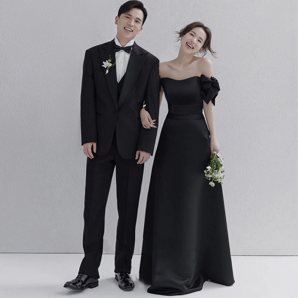 

Black Satin Wedding Dress Hepburn Style Indoor Photography Couples Shoot Retro Theme Studio Lighting Female Costume Fashion