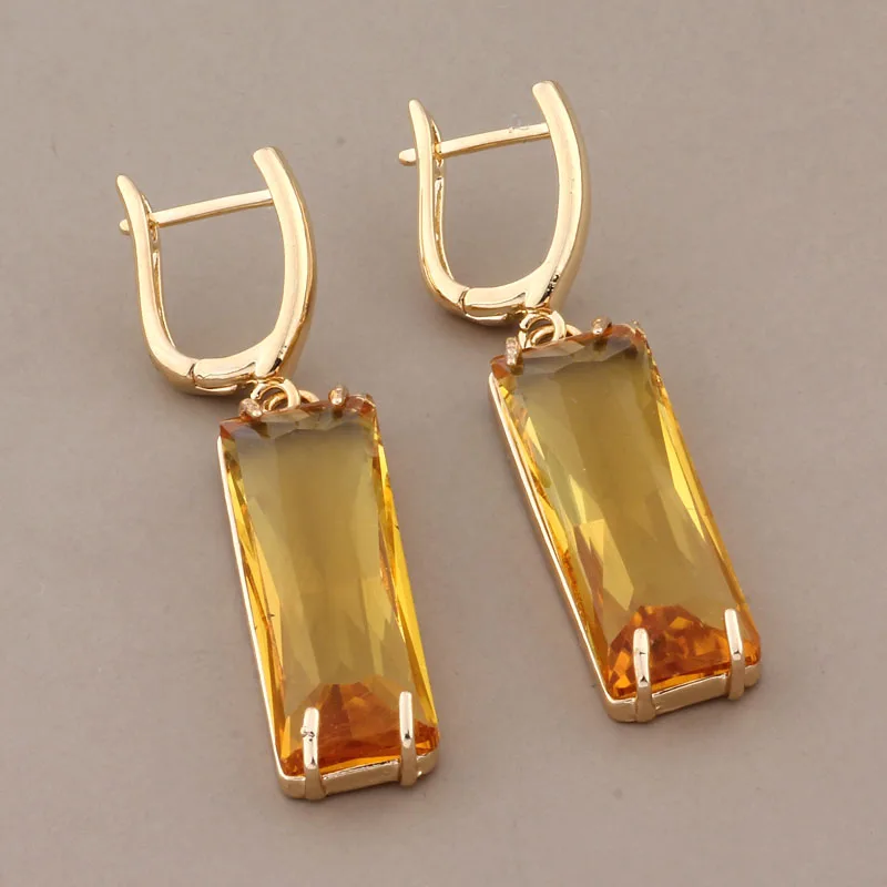 New Trend 2024 Luxury Jewelry Drop Earrings For Women Gold Color Unusual Long Earrings Daily Fashion Jewelry