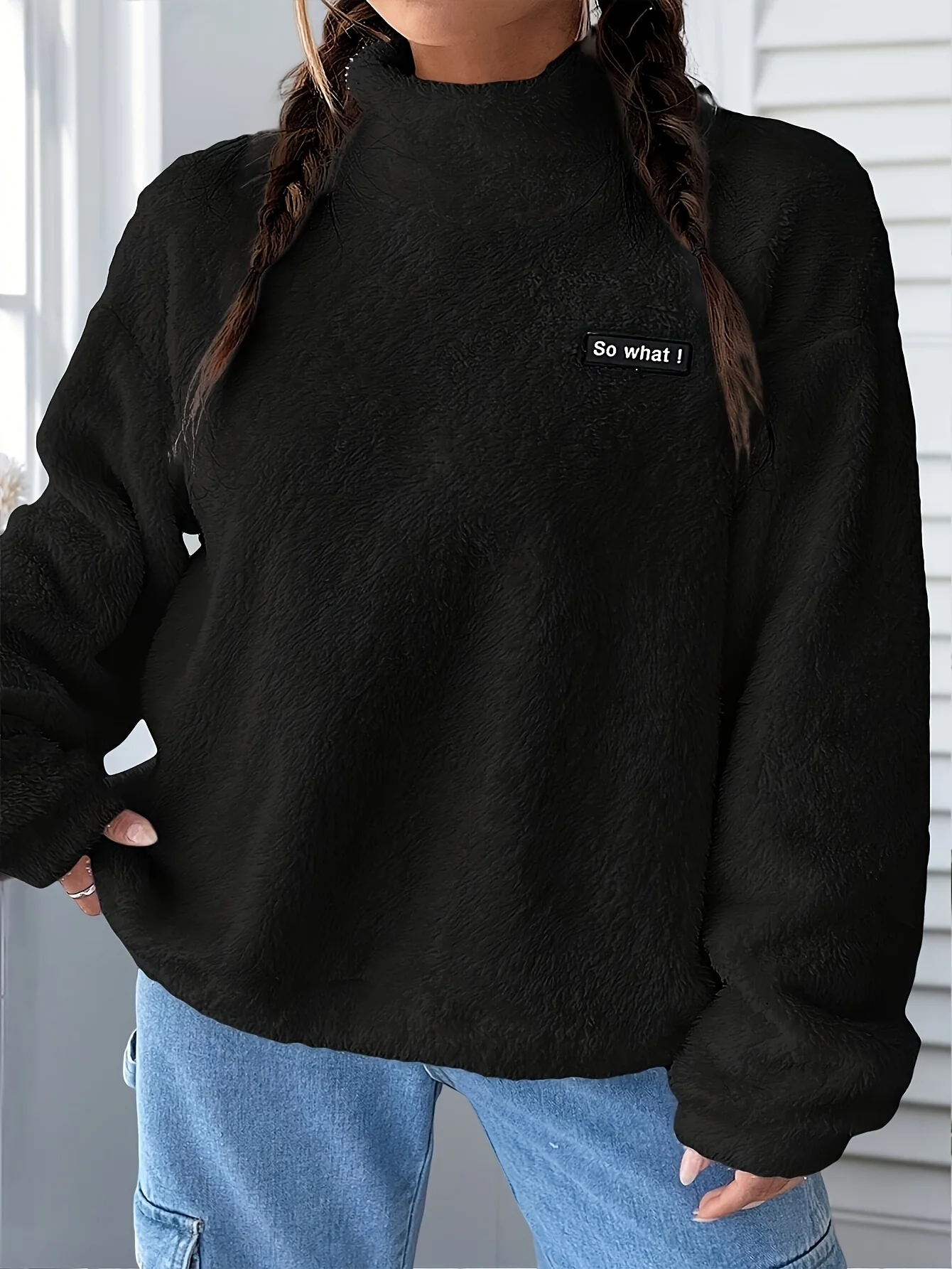 Women's Black Fuzzy Turtleneck Sweatshirt "So What" Graphic Long Sleeve Casual Oversized Pullover Top