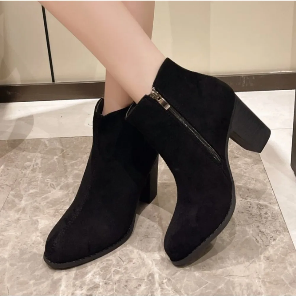 Hot Sale Ladies Shoes 2024 Classic Versatile Women's High Heel Boots Stable Anti-fall Square Heel Women Shoes Botas De Mujer