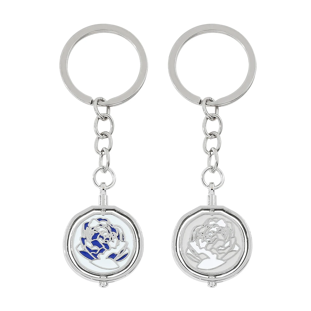 غامض الموسم 2 Jinx الأزرق الوردي كيرينغ تدوير قلادة LOL أنيمي لعبة مجوهرات معدنية موضة هدية لمحبي وجميع