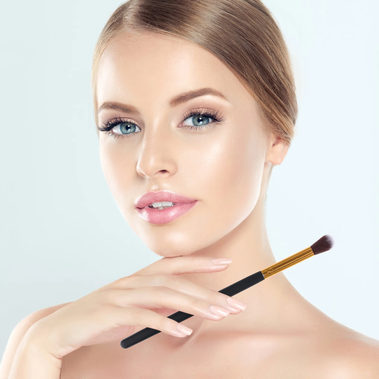 

4 Pcs Brush Set Portable Soft Horse Hair Long Eye Make-Up Brush Kit Lasting Travel Size Blending Cream Liquid Mineral
