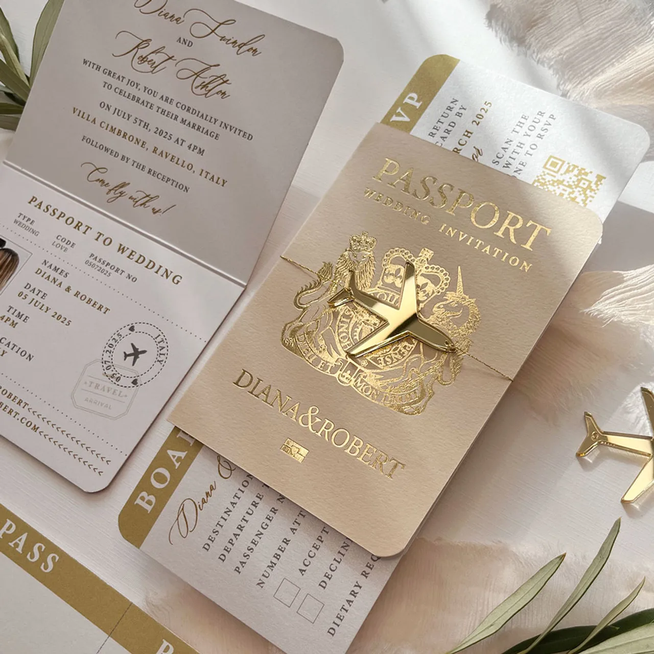 

30pcs Champage Gold Foil Passport Invitation, Boading Pass RSVP, Destination Wedding, Travel Party invite Card,Custom Langauge