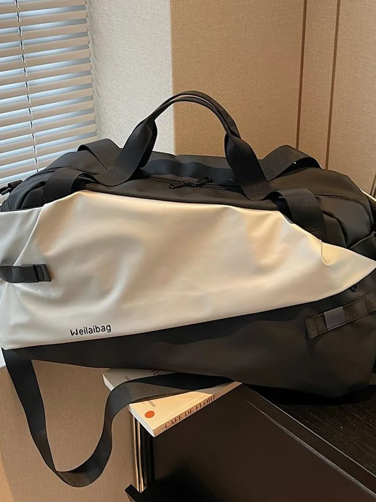 large-capacity-short-trip-travel-bag-fashionable-handheld-men's-fitness-sports-bag-waterproof-lightweight-crossbody-bag-for-t