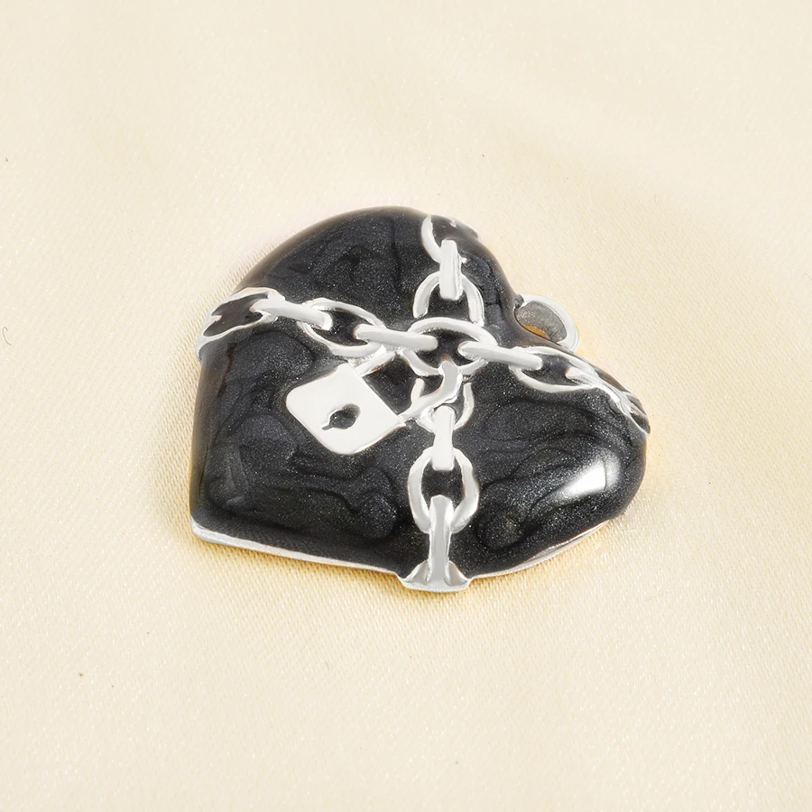 Goth Punk Schwarzer Mond Herz Schwert Edelstahl-Anhänger für Schmuckherstellung Zubehör Augenanhänger Handgemachte Halsketten-Materialien Großhandel – Detail 7