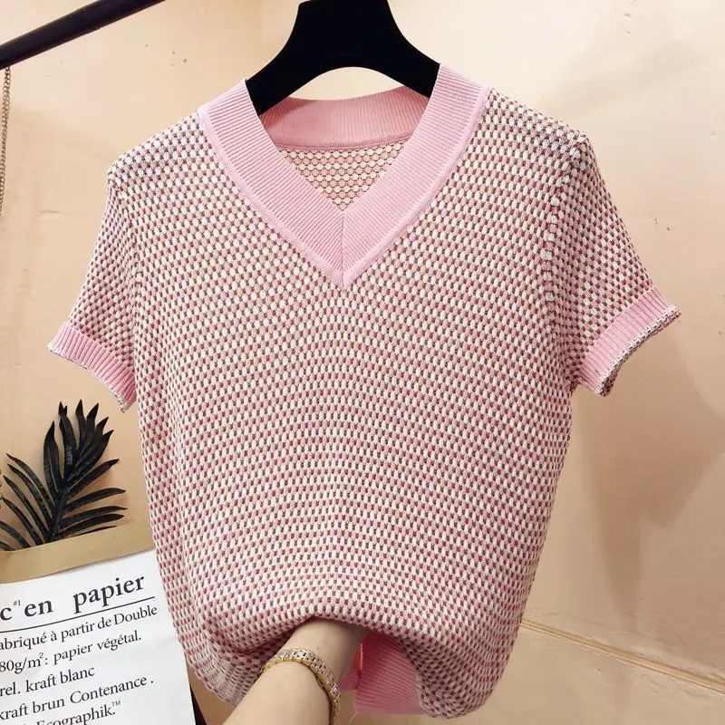 Koreon Fashion Women Plaid Knitted T-shirt Summer New Short Sleeve Female Clothing Tees V-Neck Bottoming Pullover Casual Tops