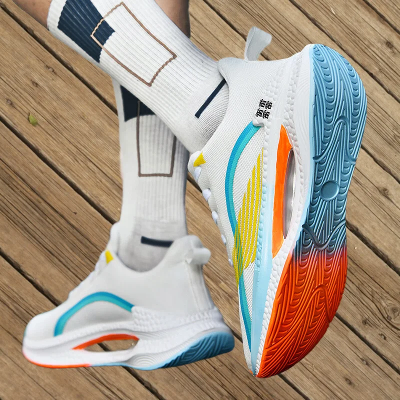 

Men's Soft Soled Sports Shoes - Comfortable To Wear Without Tiring Feet Comfortable Colorful Design Essential for Commuting