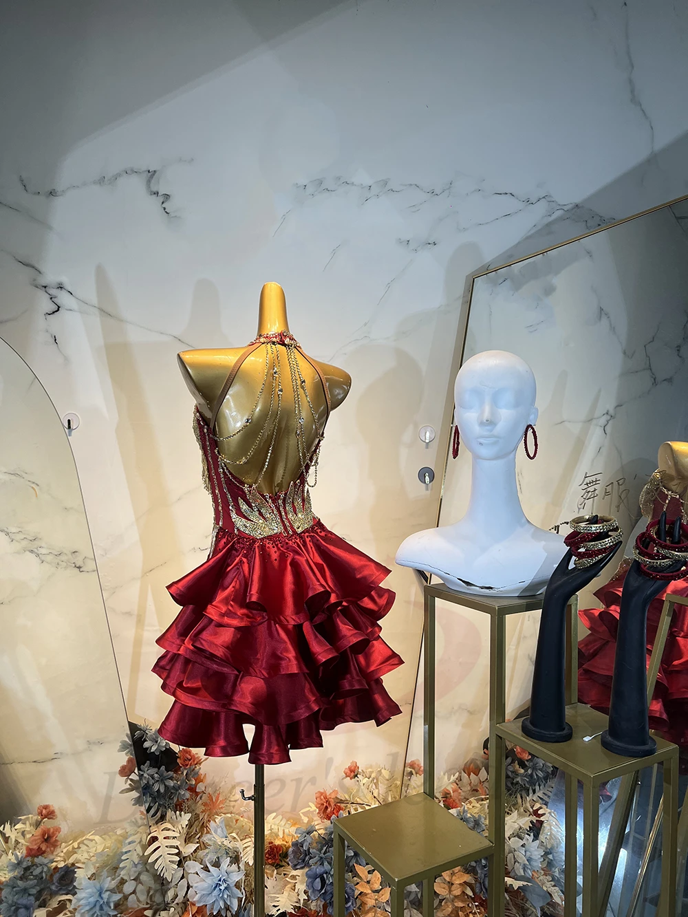 라틴 댄스 의상 AB 스톤 여성 성인 어린이 하이 엔드 맞춤형 웨이브 스커트 금속 술 삼바 퍼포먼스 드레스