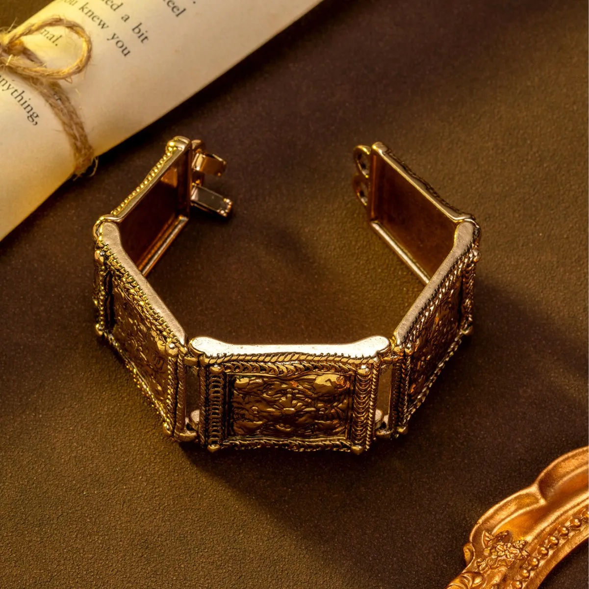 Medieval vintage heavy industry embossed square brand bracelet retro texture hand ornament  carved bracelet