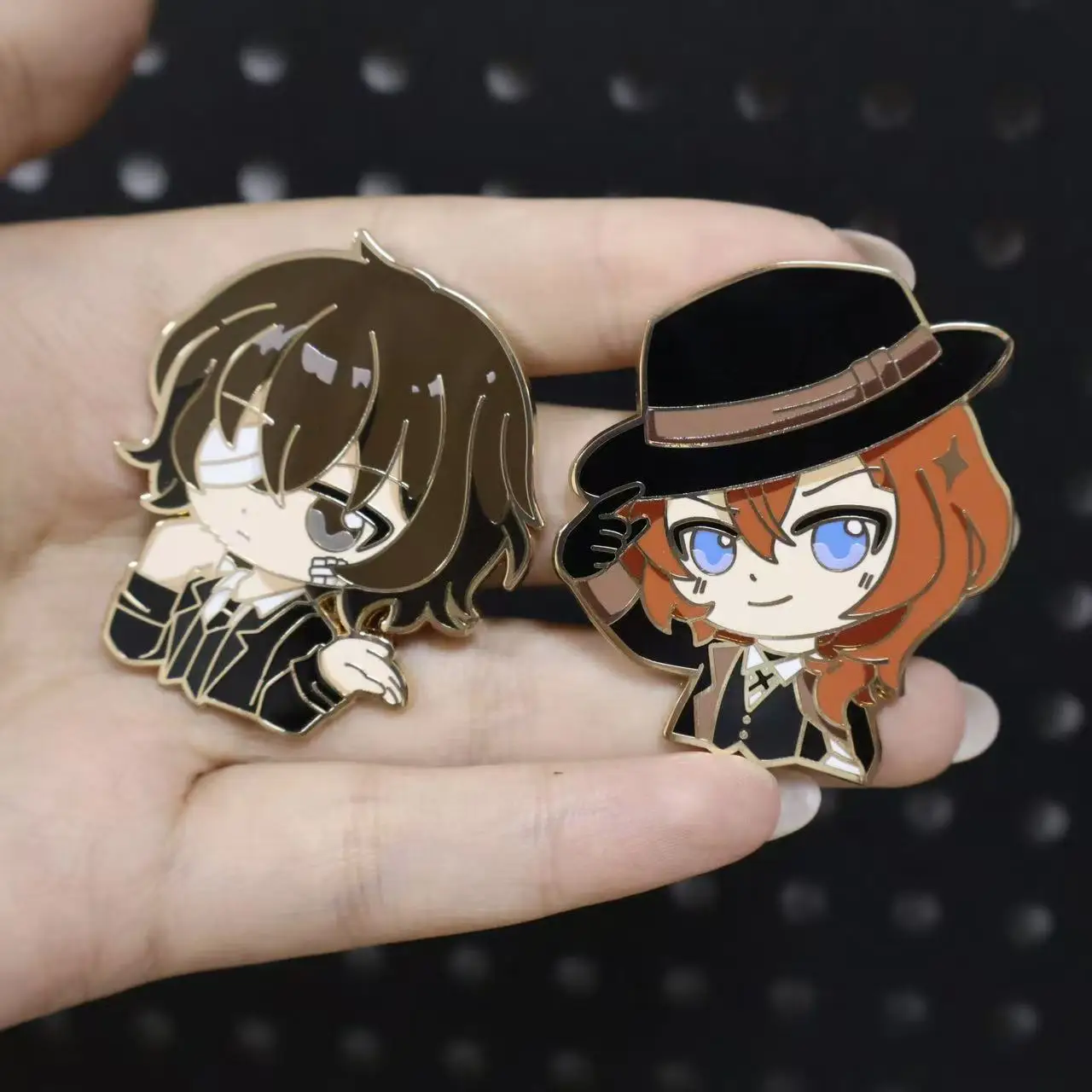 Anime Bungo Stray Dogs Pins Pendant Dazai Osamu Nakahara Chuuya Badges Brooches for Bag Backpack Clothing Lapel ACG Cosplay Toys