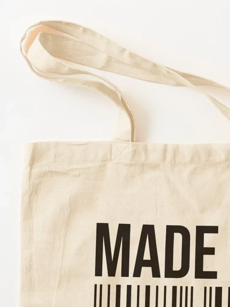 Made in El Salvador Tote Bag tote bag มหาวิทยาลัย กระเป๋าโท้ทผู้หญิง กระเป๋าขนม