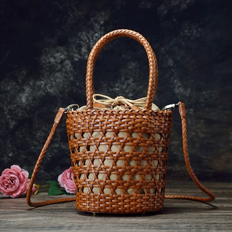 Bucket Women\'s bag new 2024 messenger shoulder bag Cowhide hollow woven bag summer Casual Inner Fabric Vintag Shopping Bag