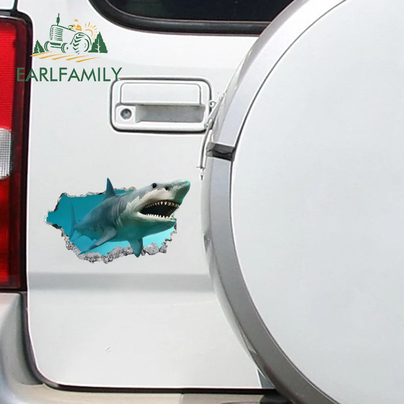 

EARLFAMILY 13 см x 7,8 см для акулы, 3D Автомобильная наклейка, водонепроницаемые аниме наклейки, забавные устойчивые к царапинам, багажник, фургон, Декор, автостайлинг
