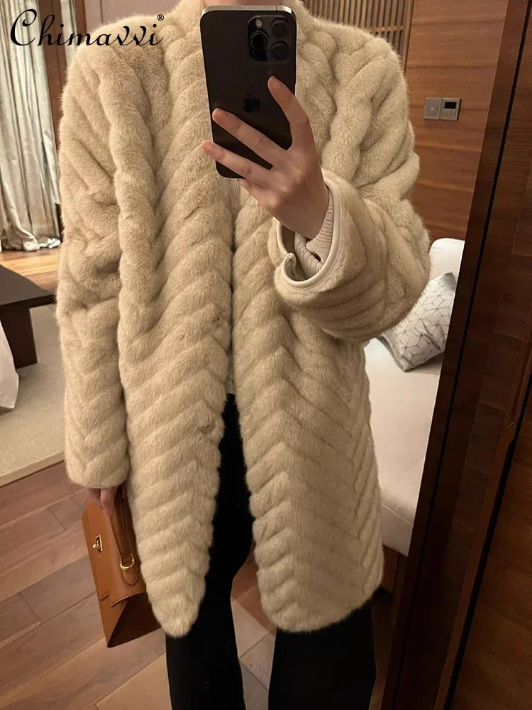 High-end ความยาวกลาง Herringbone รูปแบบเสื้อขนสัตว์ผู้หญิงฤดูหนาวหลวมแขนยาวเลียนแบบ Mink FUR ขนสัตว์แบบบูรณาการเสื้อ