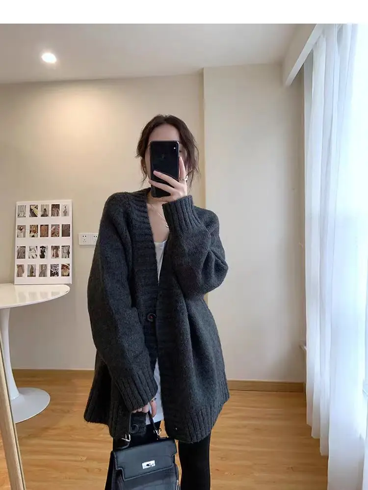 2026 medium and long cardigan women's 100%wool sweater European goods high-end autumn and winter cashmere knitted sweater jacket