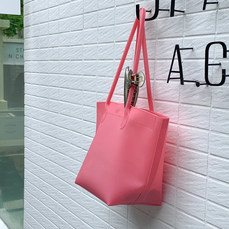 Transparente PVC-Eimertasche, wasserdichte Damen-Tragetasche mit Innentasche, bunte Dopamin-Handtasche für den Arbeitsweg mit großem Fassungsvermögen – Detail 16