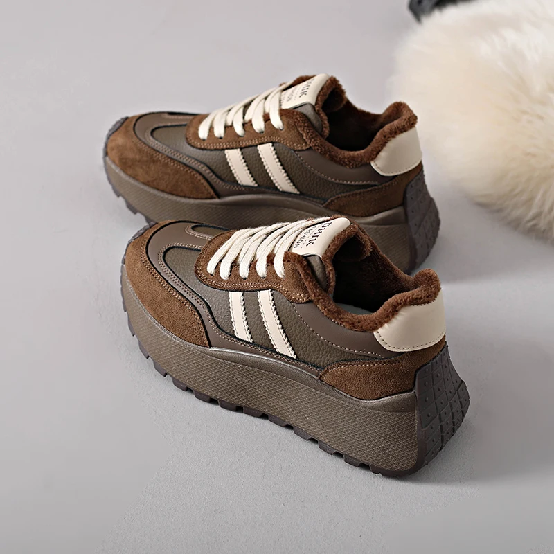

2025 Winter Casual Patchwork Leather Sneakers Casual Vulcanised Shoes Thick Bottom Women's Shoes Ladies Chaussure Femme