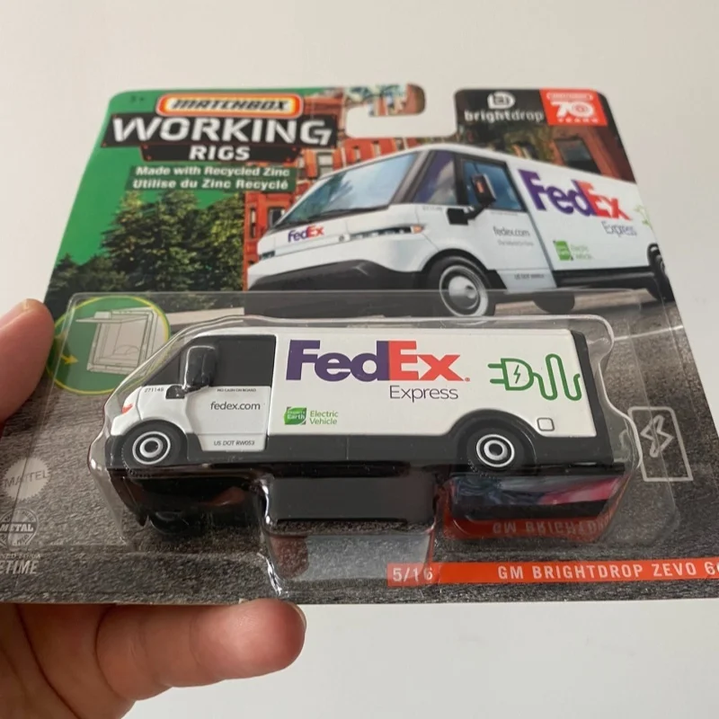 علبة الثقاب سيارة 1/64 منصات العمل ألعاب أطفال للبنين كوتشي دييكاست المعادن JCY27 بيرس فيديكس اكسبرس السيد جرينز N3242 هدايا عيد الميلاد #3