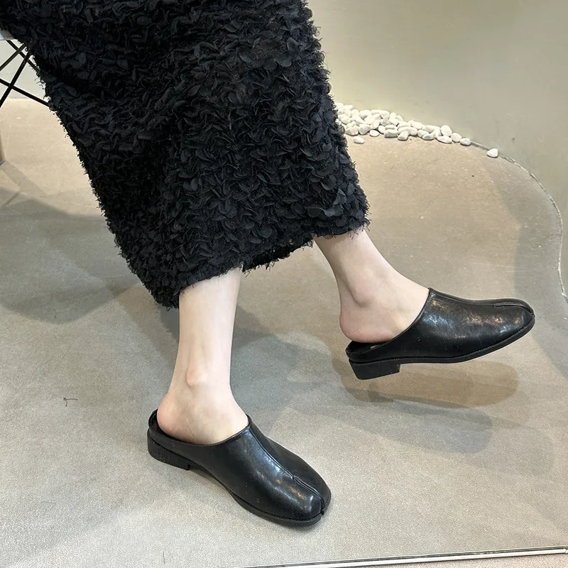 Bailamos Brand New Women Slipper Fashion Split Toe Slip On Mules Shoes Flat Heel Outdoor Casual Slides Sandal Shoes Size35-40