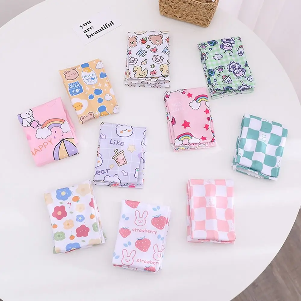 

Ice Silk Elbow Cover Wrist Cuffs Bear Sun Protection Cartoon Sunscreen Sleeves Korean Style Oversleeves Children Arm Sleeves