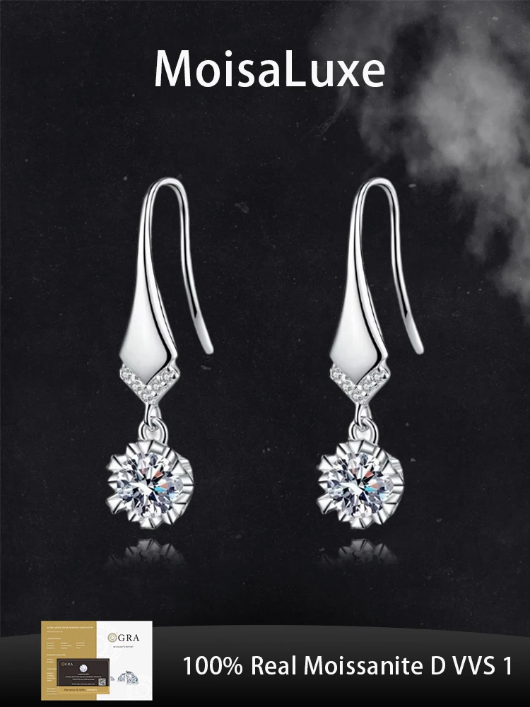 

MoisaLuxe Official Store GRA Moissanite Plata Sterling 925 Silver Earrings V-shaped Micro-inlaid Ear Hook Fashion Jewelry Gift