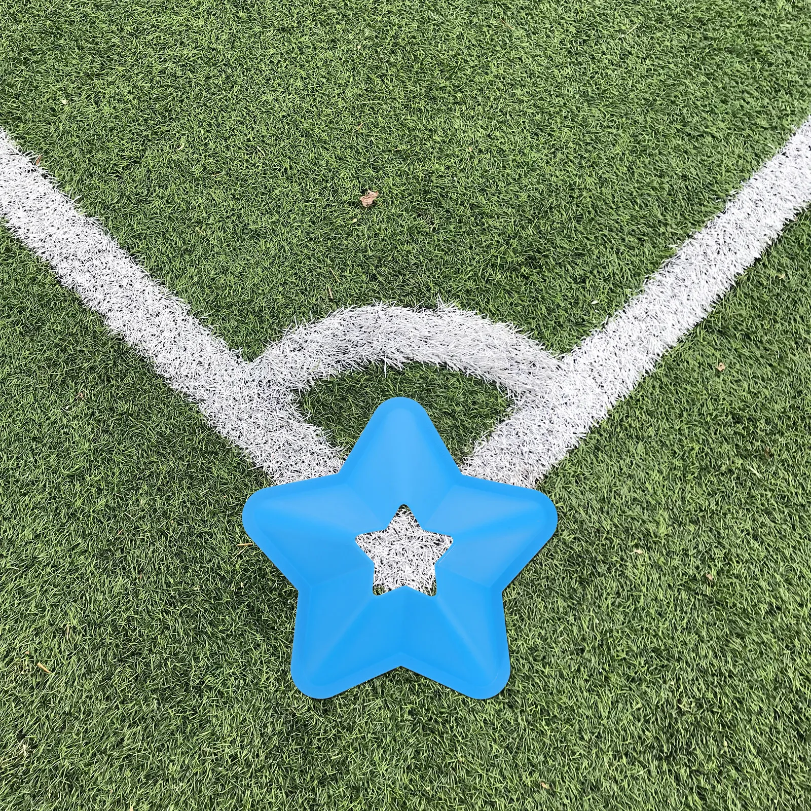 

Набор из 5 ярких разноцветных портативных конусов для футбольных тренировок, инвентарь для занятий на открытом воздухе