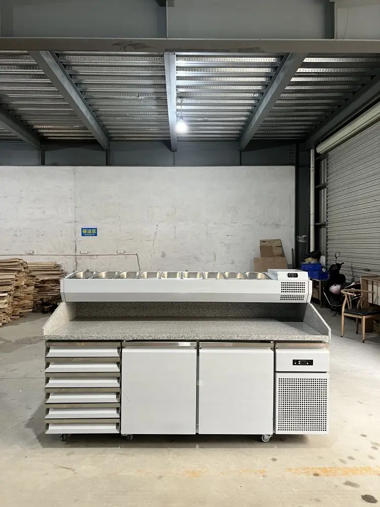

2026 Hot Selling Factory Directly Sale Vented Style Commercial Kitchen 3 Doors Pizza Prep Table Refrigerator for Sale