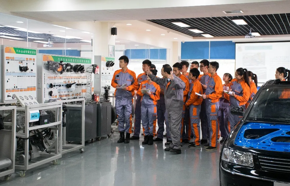 Electric Vehicle Driving System Training Platform Vocational Education Equipment for School - view 3