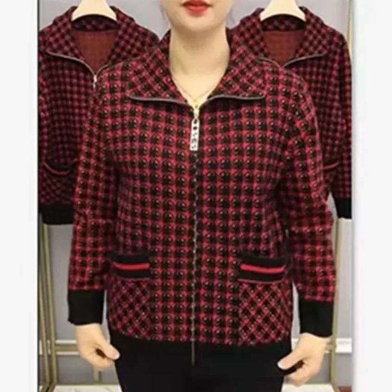 New Fashion Small Grid Short Jacket Spring Autumn Long Sleeve Middle-aged Mother Zipper Coat Women Casual Plaid Outwear Tops