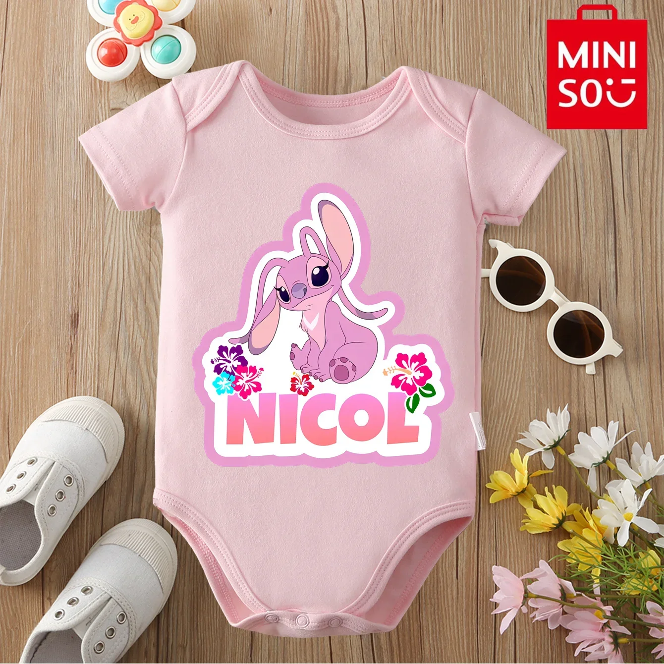 

MINISO & Disney Jointly подпись, детская одежда из 100% хлопка, детский комбинезон, боди с милым ангелом и милым принтом для новорожденных от 0 до 12 месяцев