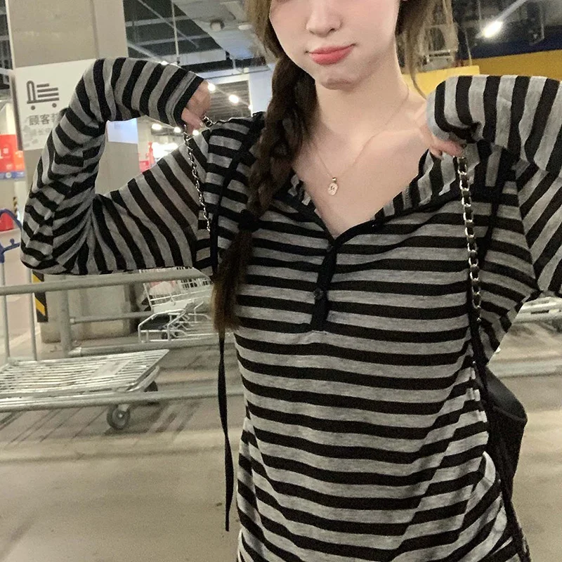 Y2K Striped Long-Sleeve T-Shirt  Half-Open Hooded Loose Long-Sleeve Top   Retro Harajuku 2000S Shirt   Vintage Streetwear