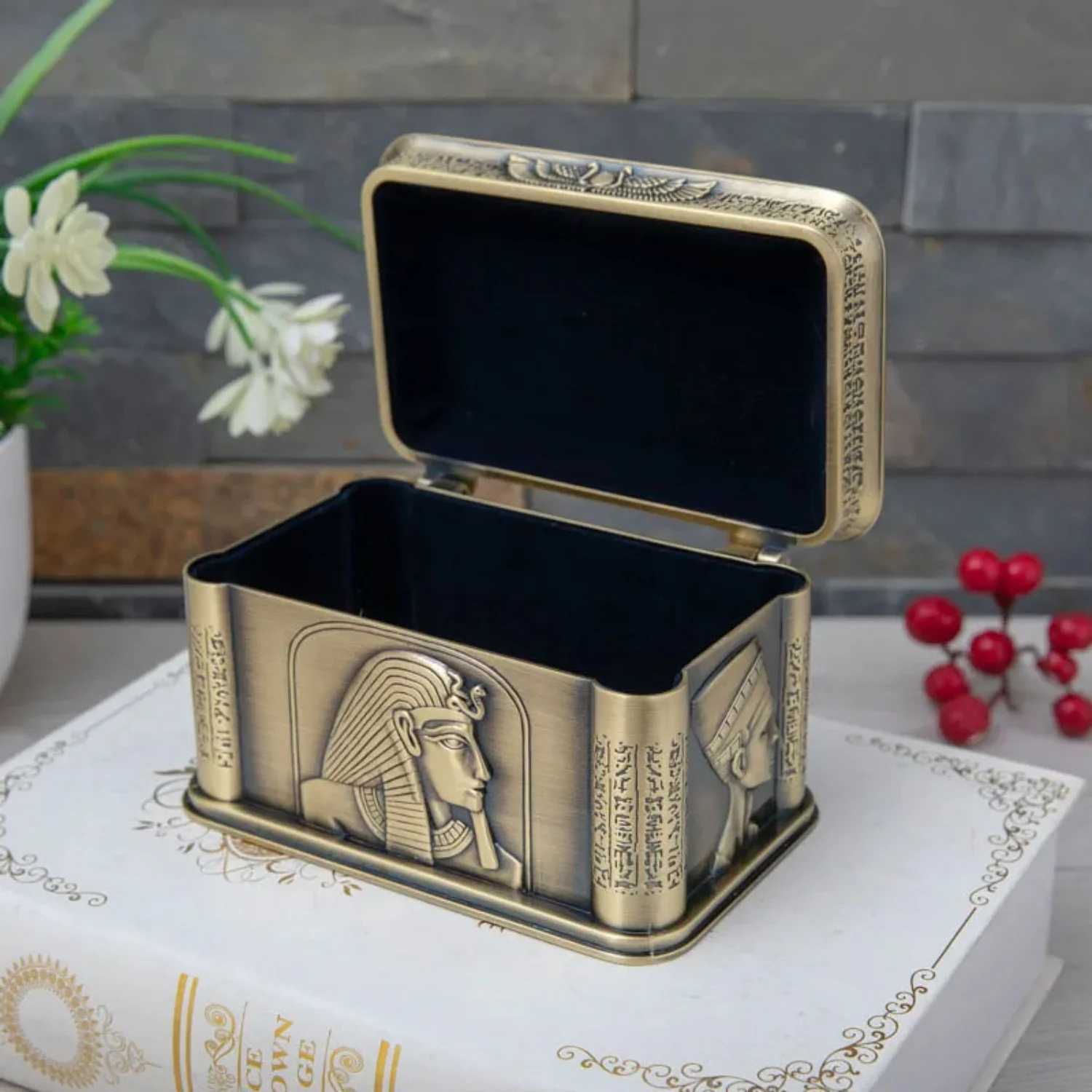 Vintage Egypt Pharaoh Metal Relief Jewelry Box Egyptian Gift  Case  Art Craft Decoration Organizer Casket Chest