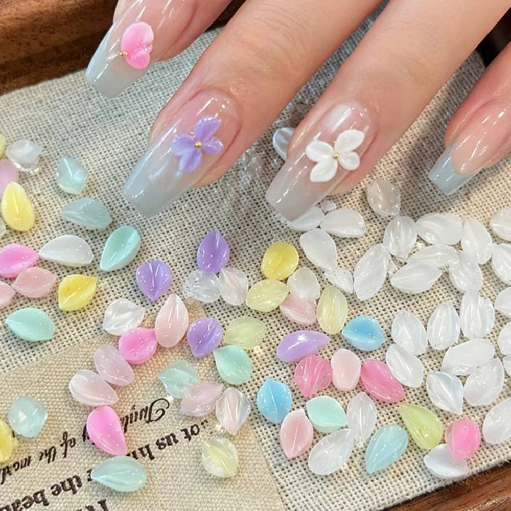 Color Shifting Aurora Resin 3D Petal Nail Charms 100Pcs Ice Transparent Flower Nail Supplies DIY Nail Art Decoration