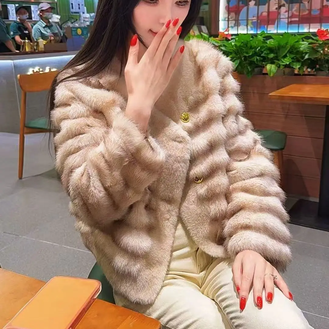 New 2026 Winter Environmentally Friendly Mink Chinchilla Fur Short Coat Fashionable Fur Coat Small Fragrant Wind Female Fur Coat