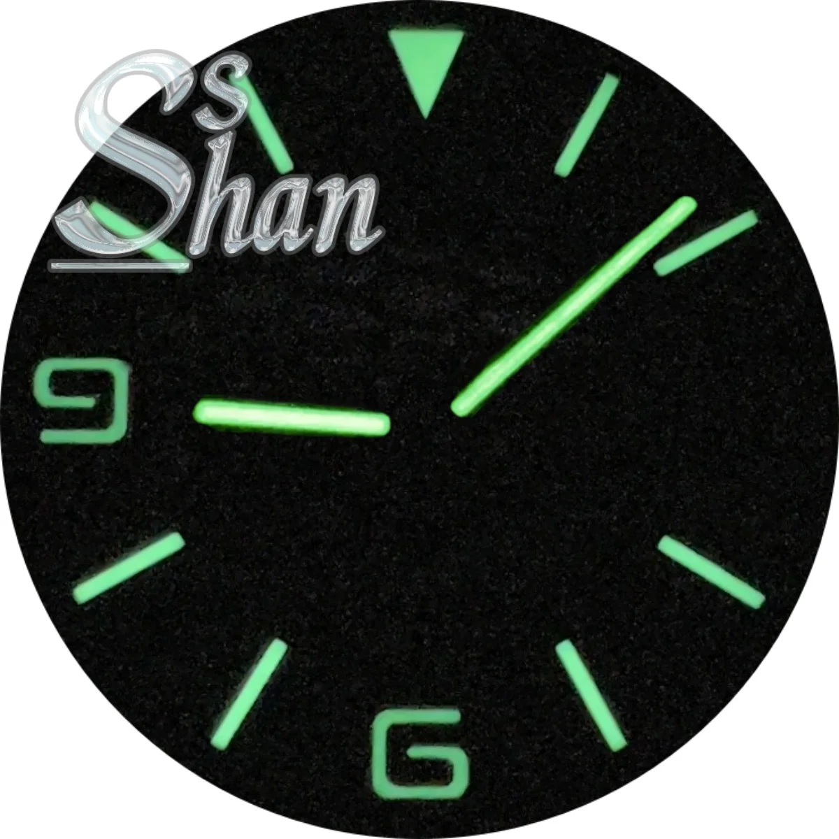 قرص مخطط أفقي 29 ملم، قرص أخضر مضيء مع أيدي ونافذة تاريخ الساعة 3 مناسبة لحركة NH35