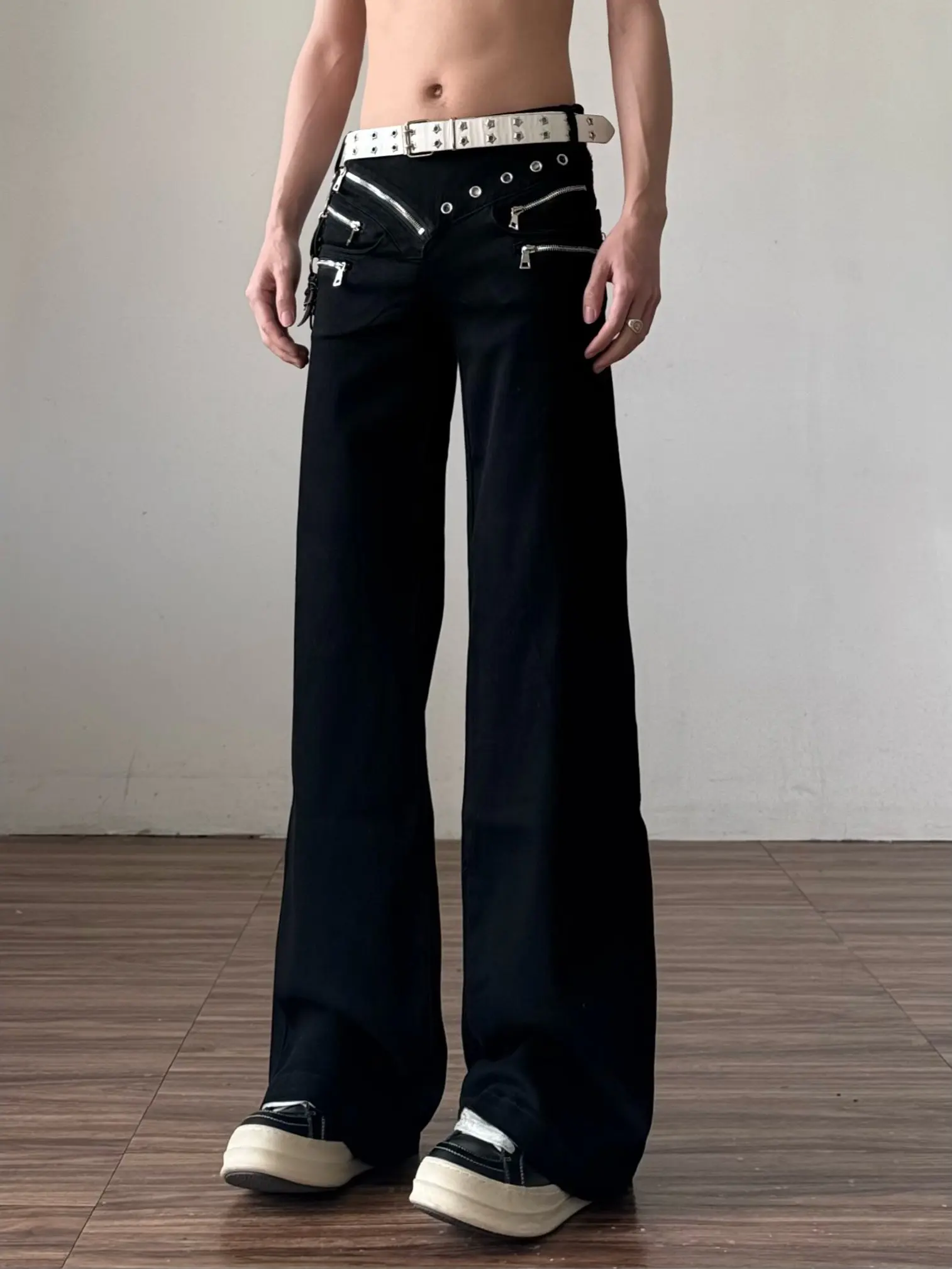 

Slim Fit Men's Zipper Waist Jeans American High Street Style Straight Leg Trousers Visual Anomalous Zipper Head Flared Denim