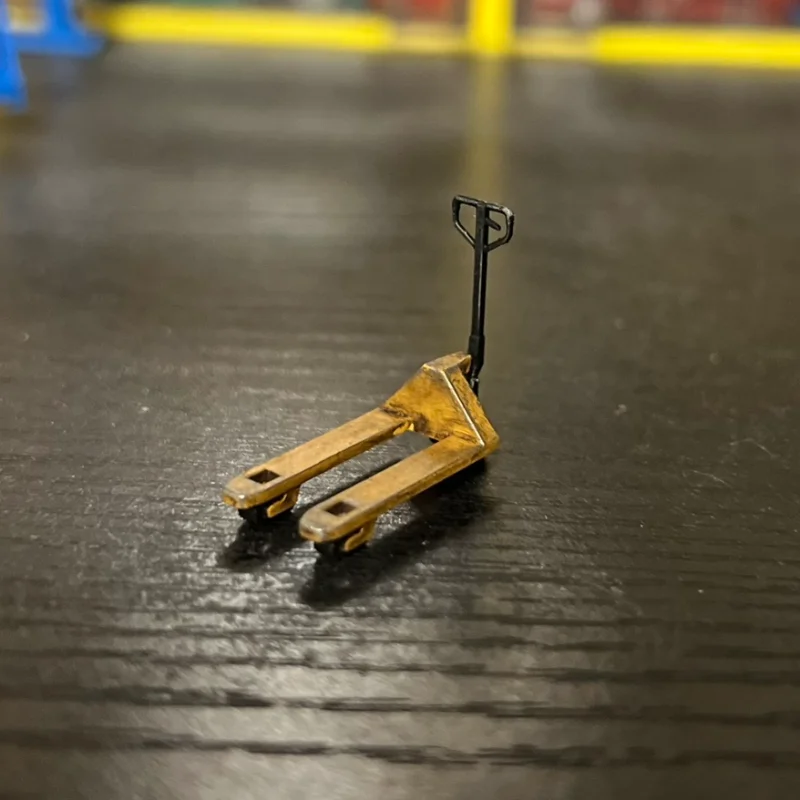 

Hydraulic Forklift Repair Tool for Tabletop Decoration, Miniature Scene, Miniature Model, Dollhouse Micromodel, 1:64