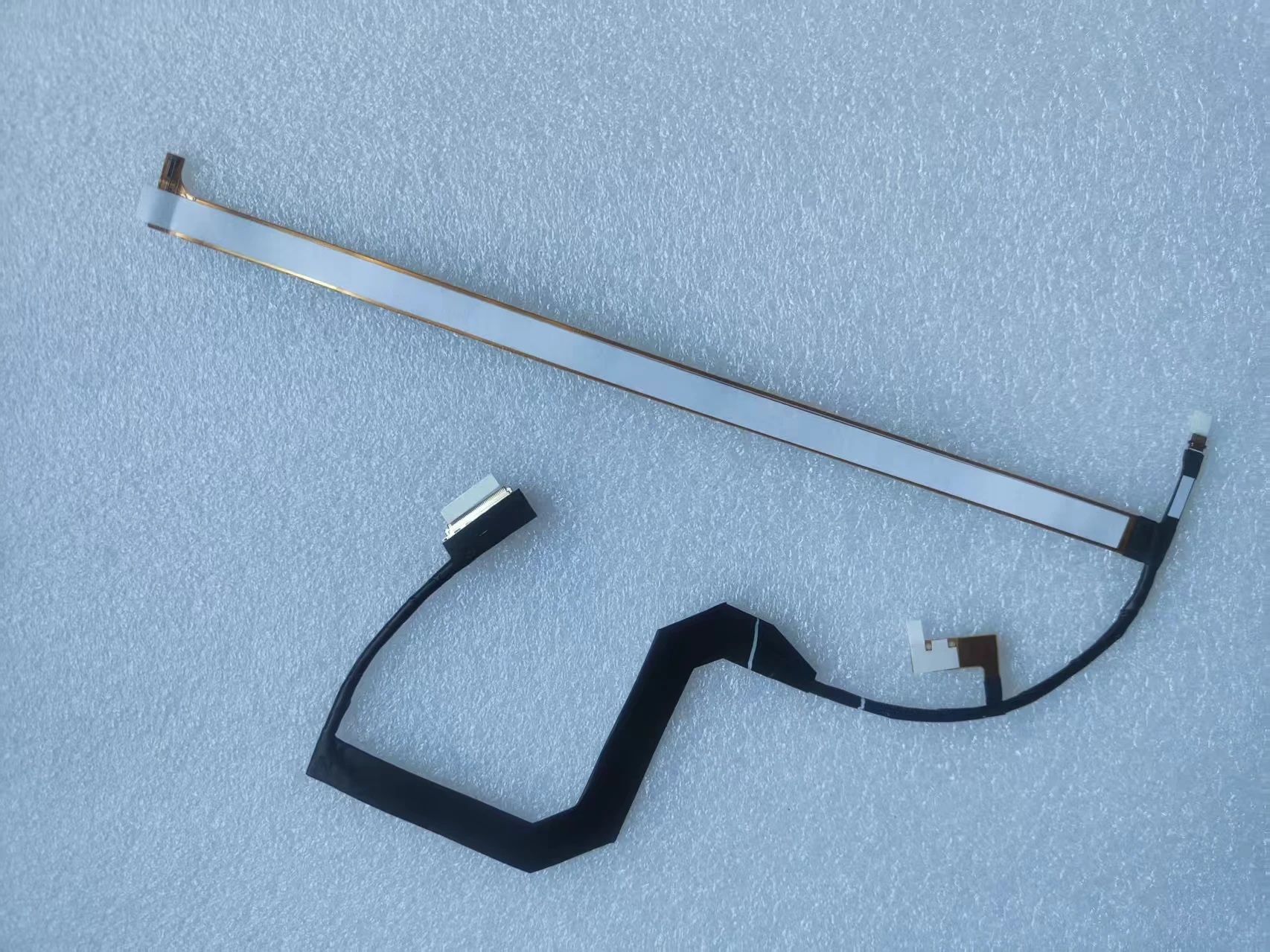 

Original Laptop Parts MS15G2 Camera Cable for MSI Creator Z16HX Webcam Camera Audio Cable K10-3024026-H39