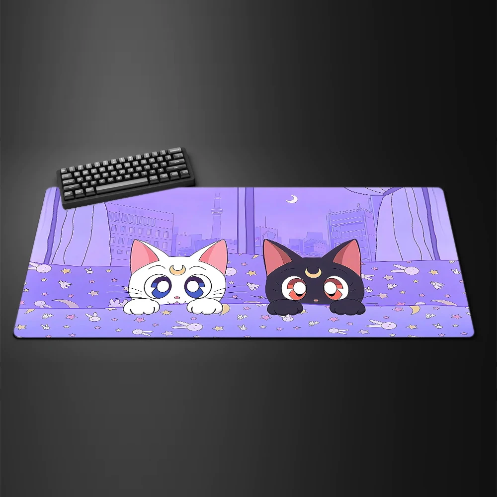 Leuke Kawaii Witte Kat Anime Muismat Grote Computer Kantoor Spel Tafelmatten XXL Rubber Antislip Gaming Toetsenbord Lange Bureau Pads