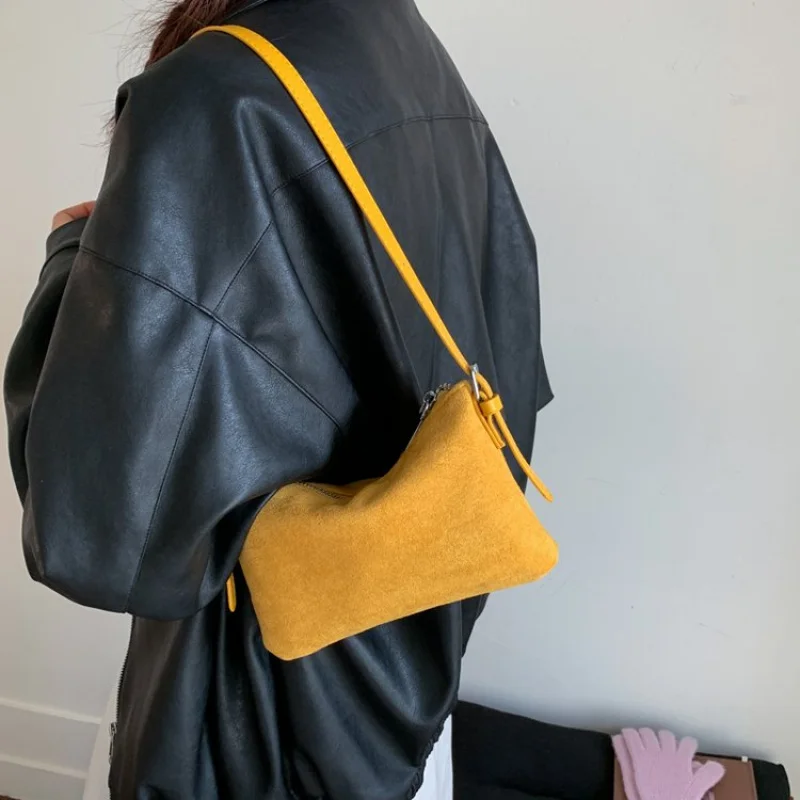 

Popular Classic Leather Women's Handbag High-End Luxury Brand Trendy Elegant Elegant Detailing Vintage Commuter Bag​